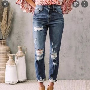 BUCKLE ultra high rise mom fit jeans